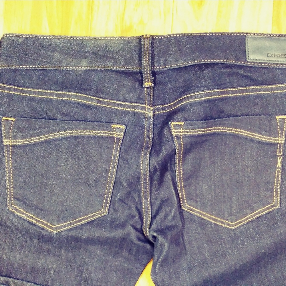Express Jeans - Picture 3 of 3